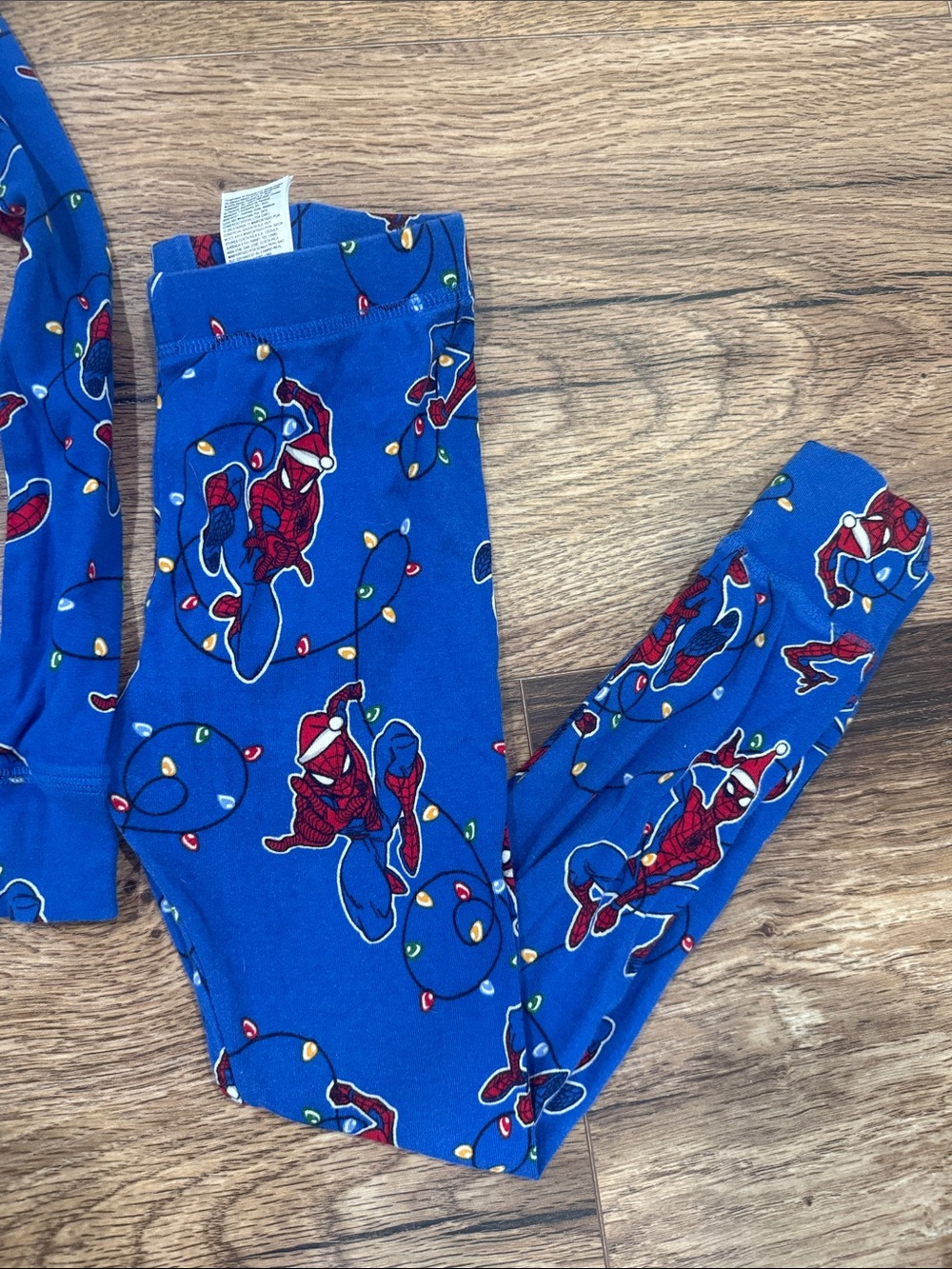 Gap Kids Spider-Man pajama set - Picture 3 of 6